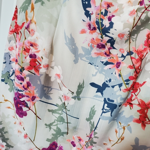 🥂Nicole Miller Split Sleeve Floral Dress - Picture 3 of 11